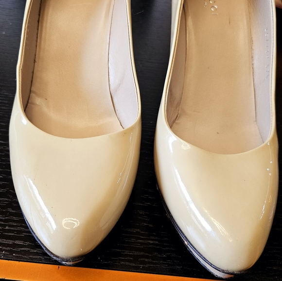 GUCCI HEELS - Picture 4 of 15